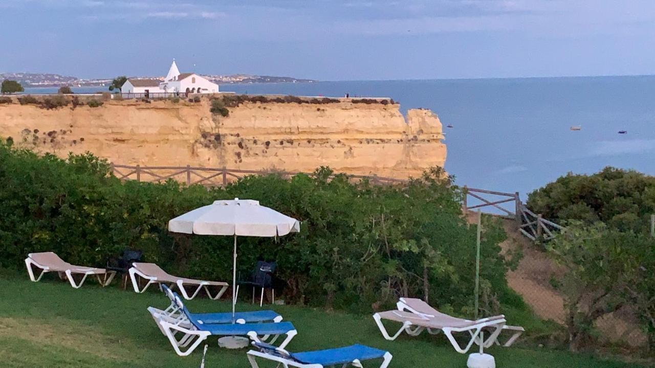 Castelo Da Esperanca Na Vila Sra Da Rocha Porches  Exterior foto