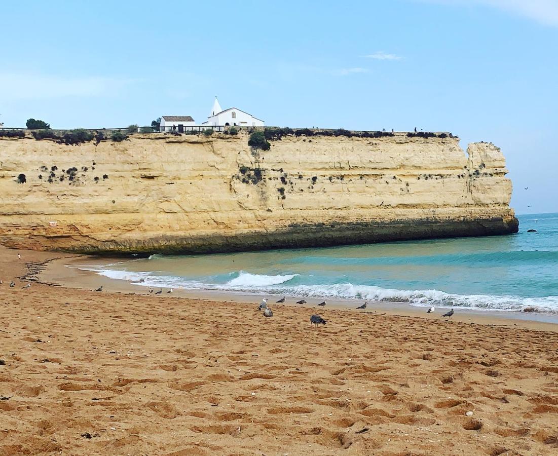 Castelo Da Esperanca Na Vila Sra Da Rocha Porches  Exterior foto