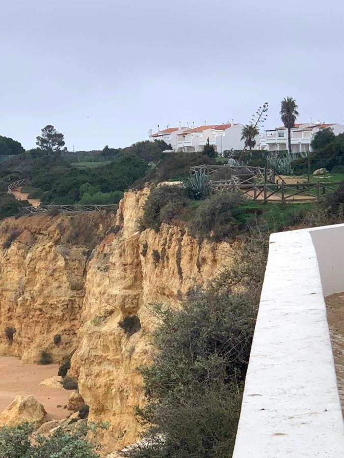 Castelo Da Esperanca Na Vila Sra Da Rocha Porches  Exterior foto