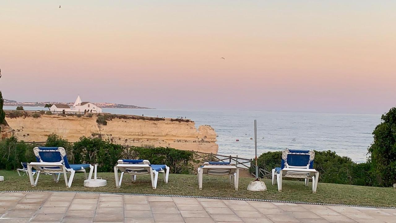 Castelo Da Esperanca Na Vila Sra Da Rocha Porches  Exterior foto